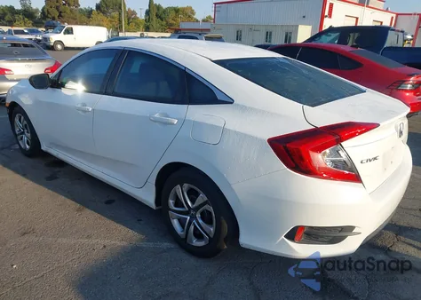 2016 Honda Civic Lx z USA, uszkodzony, nr VIN 2HGFC2F55GH570079